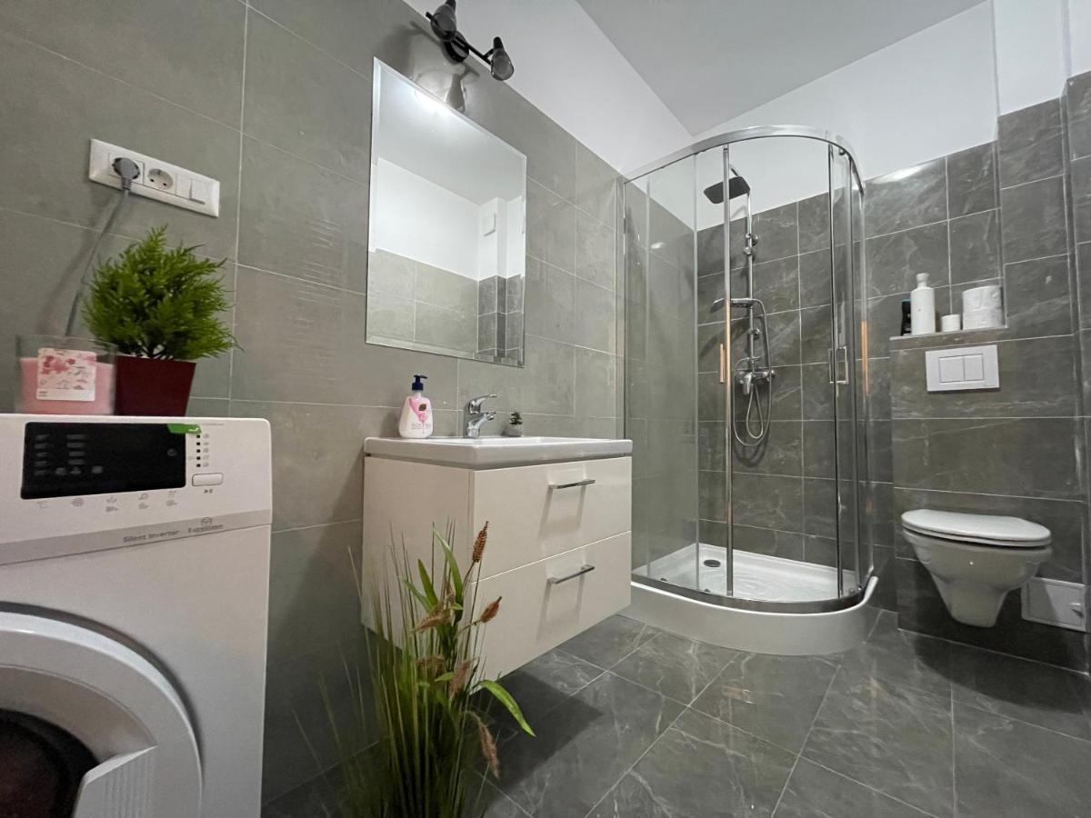 Apartament Centru Palas Mall Lejlighed Iasi Eksteriør billede